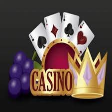 Pemain Indonesia menikmati live casino WIH99 di smartphone dengan interface yang responsif